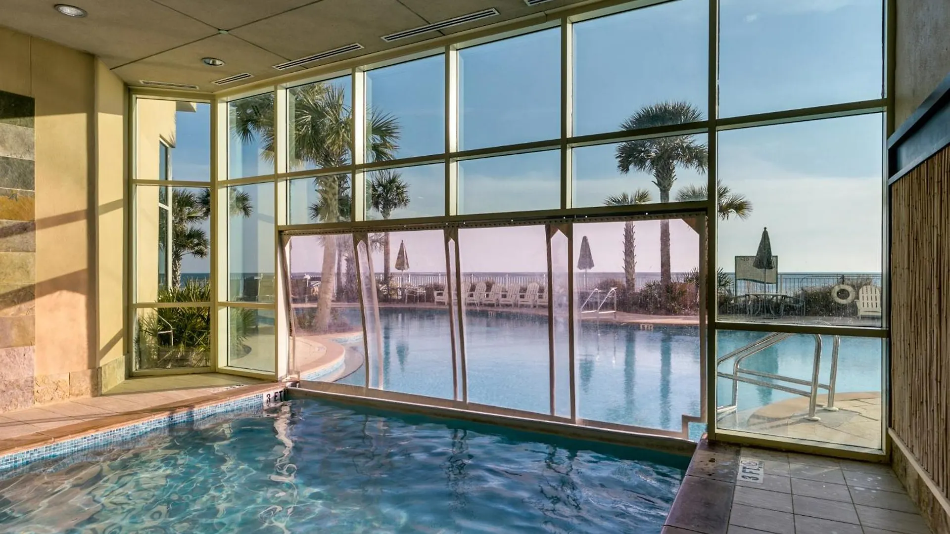 Apartment Aqua Resort 1207 By Emerald Coast Retreats Panama City Beach United States