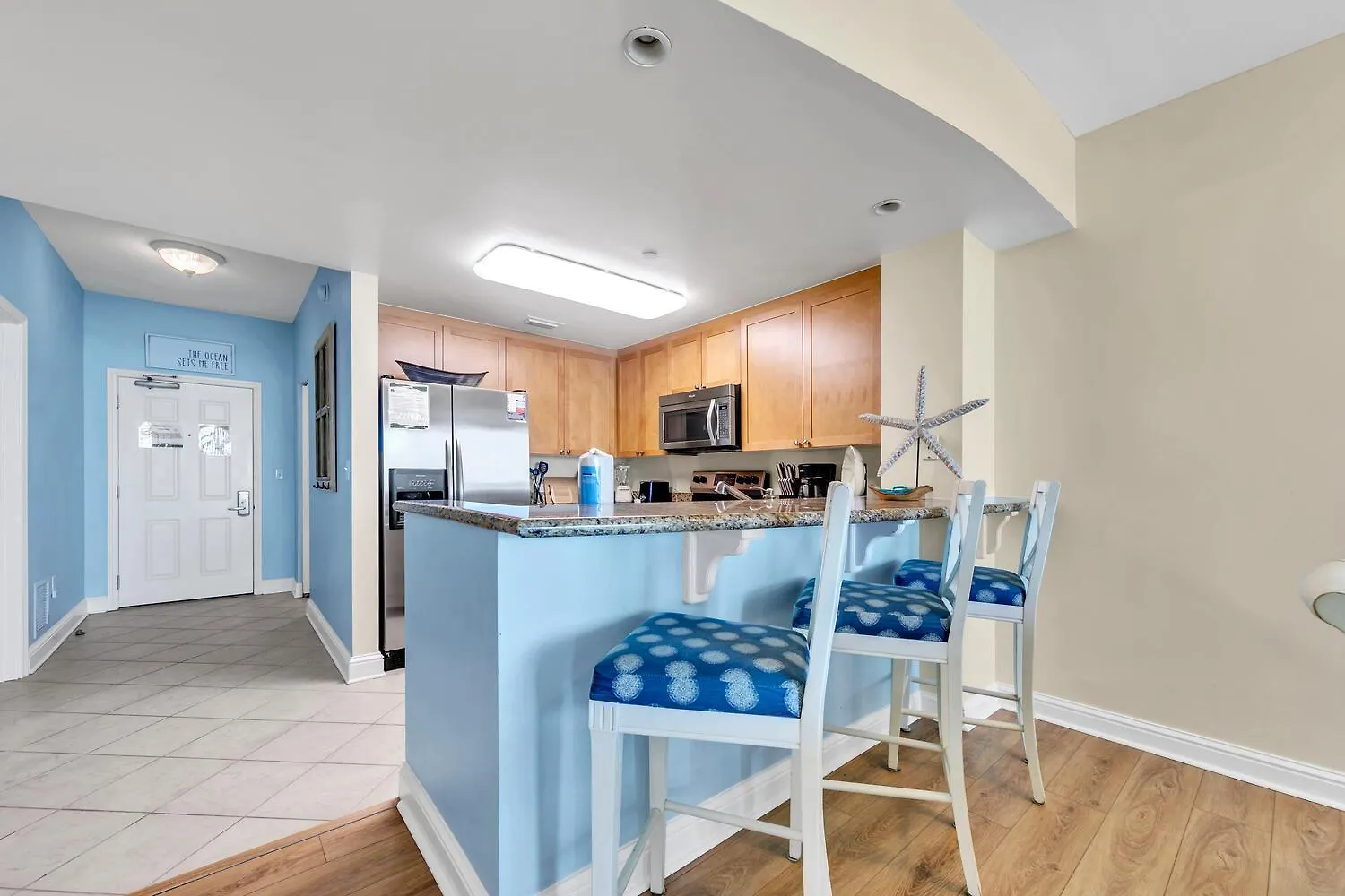 Aqua Resort 1207 By Emerald Coast Retreats Panama City Beach 0*,  United States