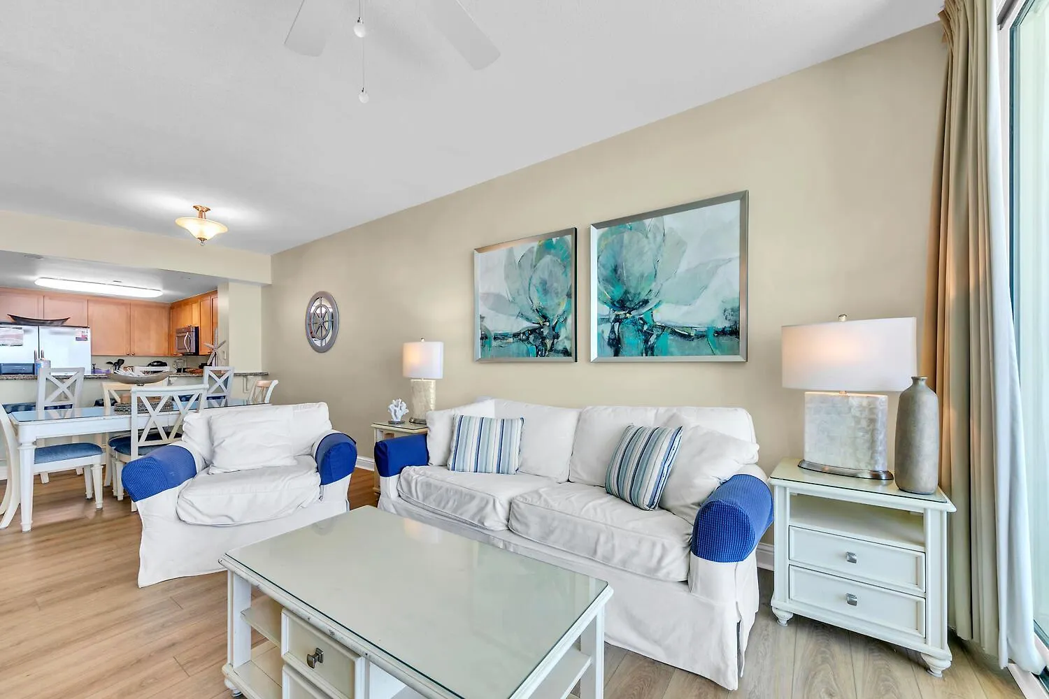 Apartment Aqua Resort 1207 By Emerald Coast Retreats Panama City Beach
