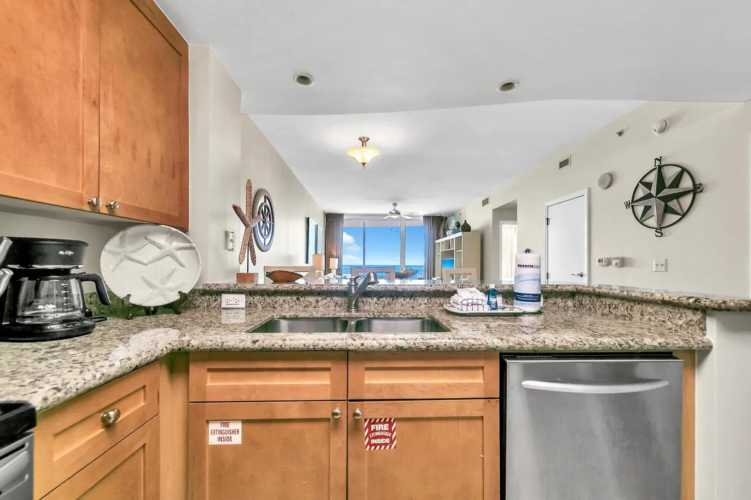 Aqua Resort 1207 By Emerald Coast Retreats Panama City Beach Apartment